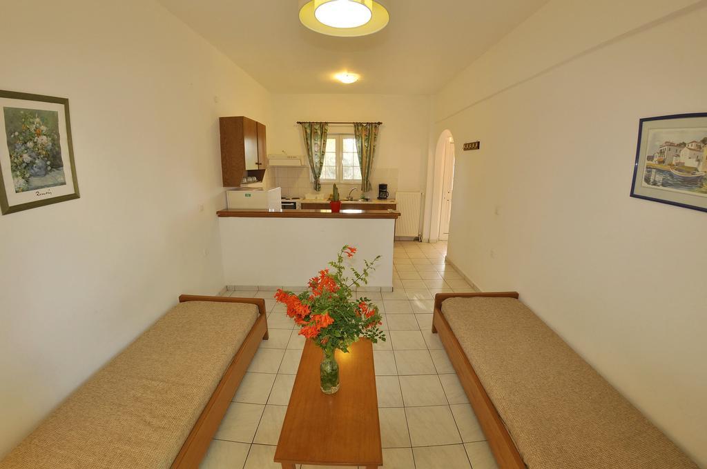 Egli Apartments Kontokali Dış mekan fotoğraf
